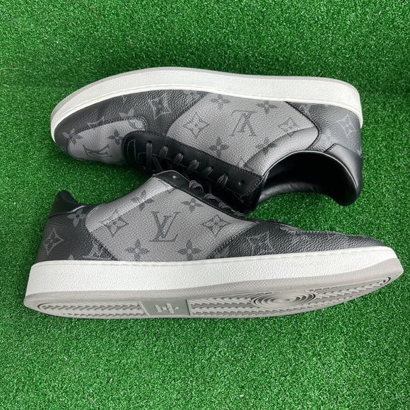 LOUIS VUITTON RIVOLI SNEAKER Size 7.5UK 8.5US - Picture 6 of 10